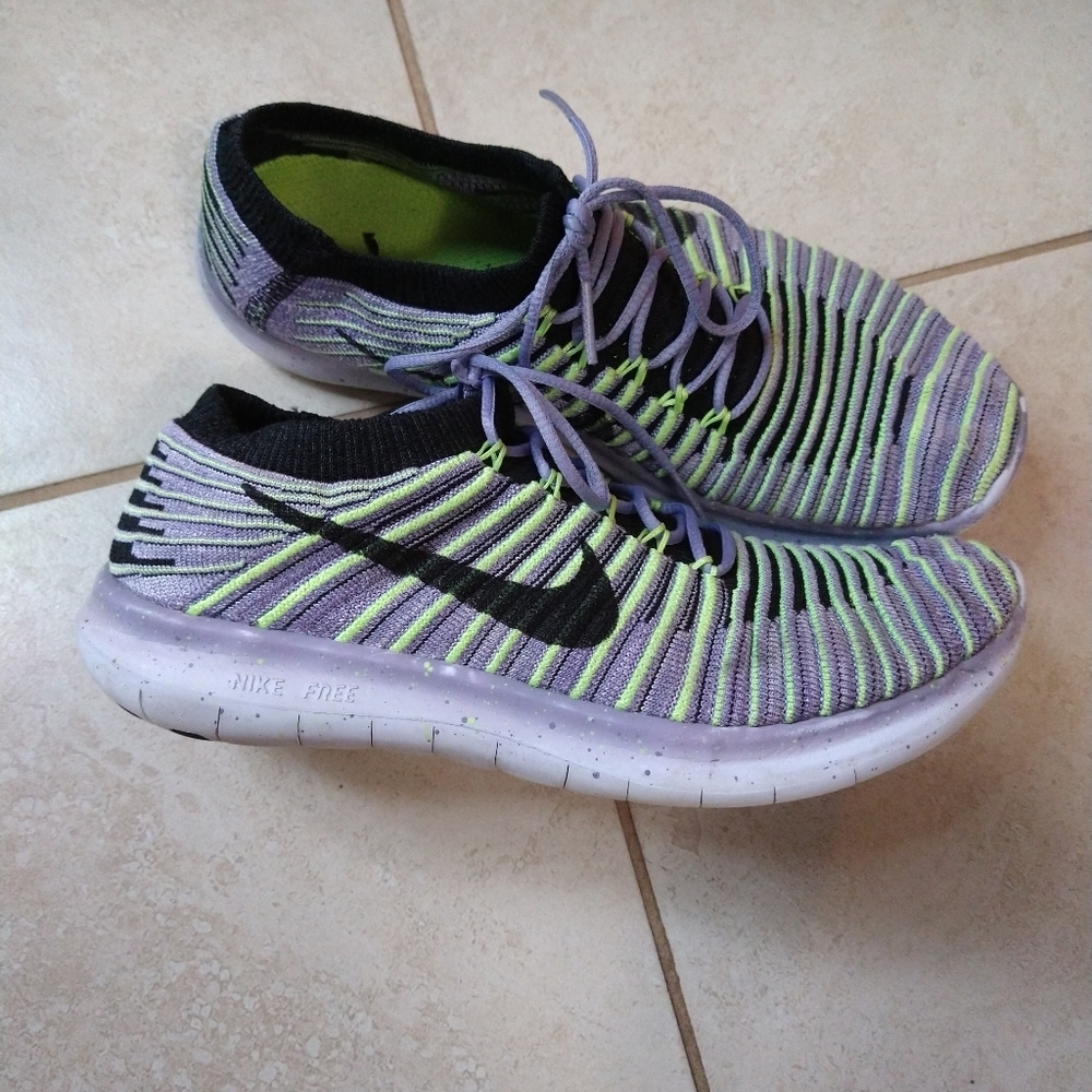 Women nike free flyknit